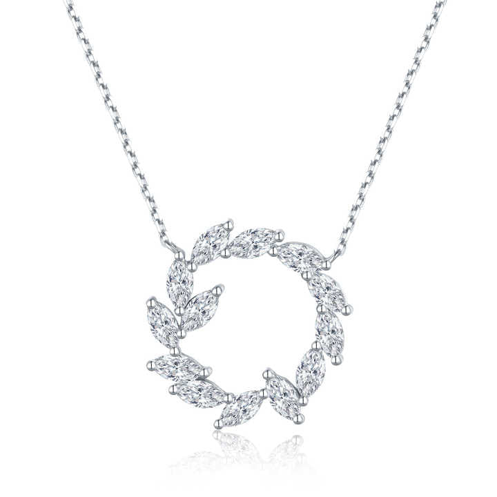 18K Gold Classic Circle Garland Pendant Necklace - Future Jewelry
