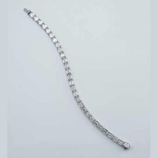 18K Gold Emerald Cut Lab Grown Diamond Tennis Chain - Future Jewelry