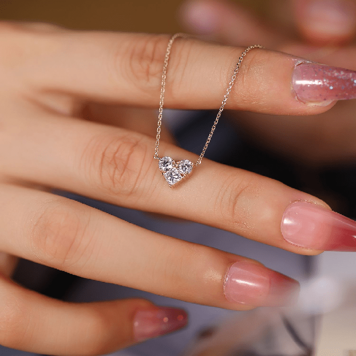 18K Gold Lab Grown Diamond Heart Pendant Necklace - Future Jewelry
