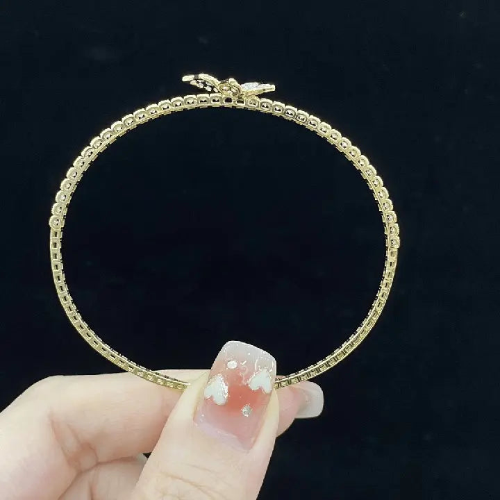 Butterfly Lab Grown Diamond Bracelet in 18K Gold - Future Jewelry