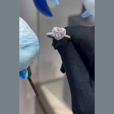 Heart Shape Lab Grown Diamond Ring in 18K White Gold - Future Jewelry