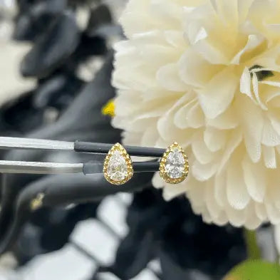 Stylish 18K Yellow Gold Stud Earrings Pear Cut Lab Grown Diamond Stud Earring - Future Jewelry