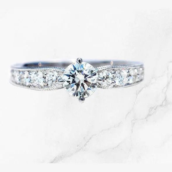 The Emerald Diamond Glamour Ring in White Gold - Future Jewelry