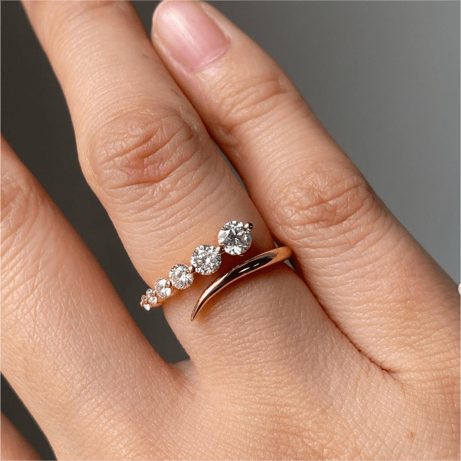 The Graduate Radiance Lab Grown Diamond Ring in Solid Gold - Future Jewelry