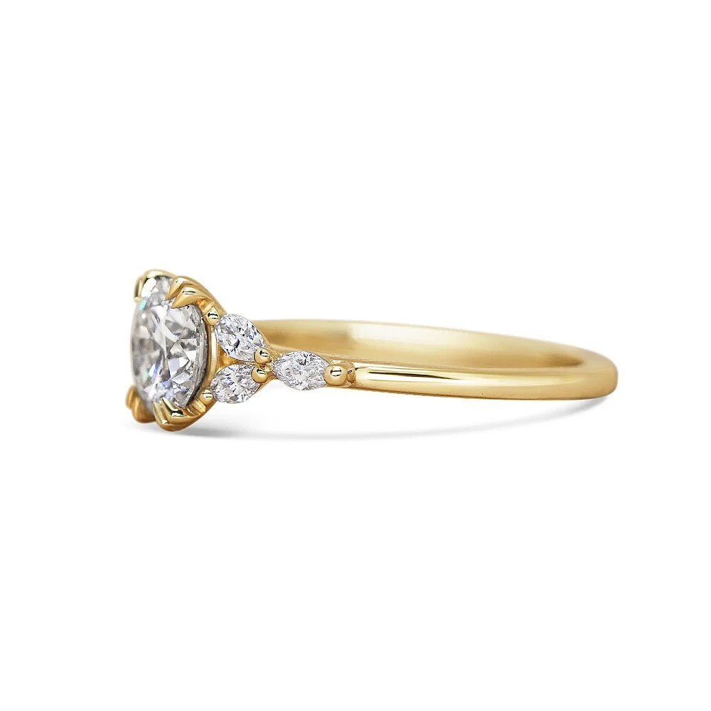 1.30 Carat Round Lab Grown Diamond Ring IGI 18K Yellow Gold - Future Jewelry