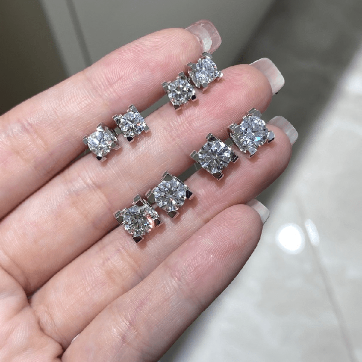 2 Carat Lab Grown Diamond Stud Earrings in 18K Gold - Future Jewelry