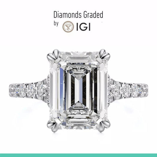 2.40 Carat Emerald Cut Lab - Grown Diamond Ring in Platinum 900 - Future Jewelry