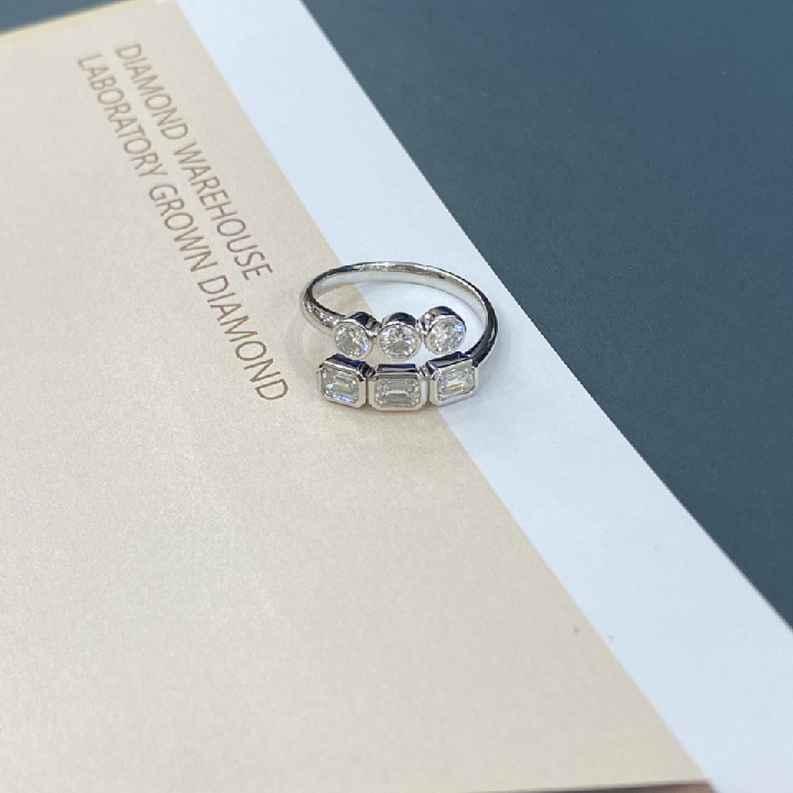 10K Gold Emerald Cut Lab Created Diamond Wedding Engagement Ring for Women Lab Grown Diamond Fine Rings