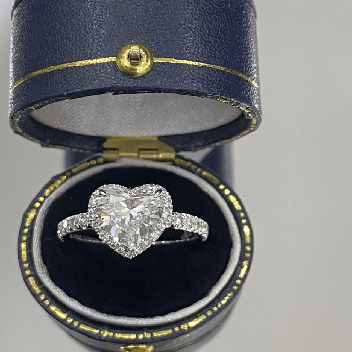 Heart Shape Lab Grown Diamond Ring in 18K White Gold - Future Jewelry