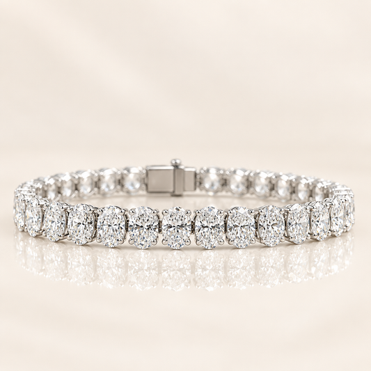 18K White Gold Oval Cut Lab Grown Diamond Tennis Bracelet in 18K white gold - Future Jewelry