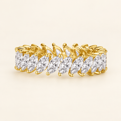 The Marquise Romance, Diamond Engagement Ring, 18K Gold