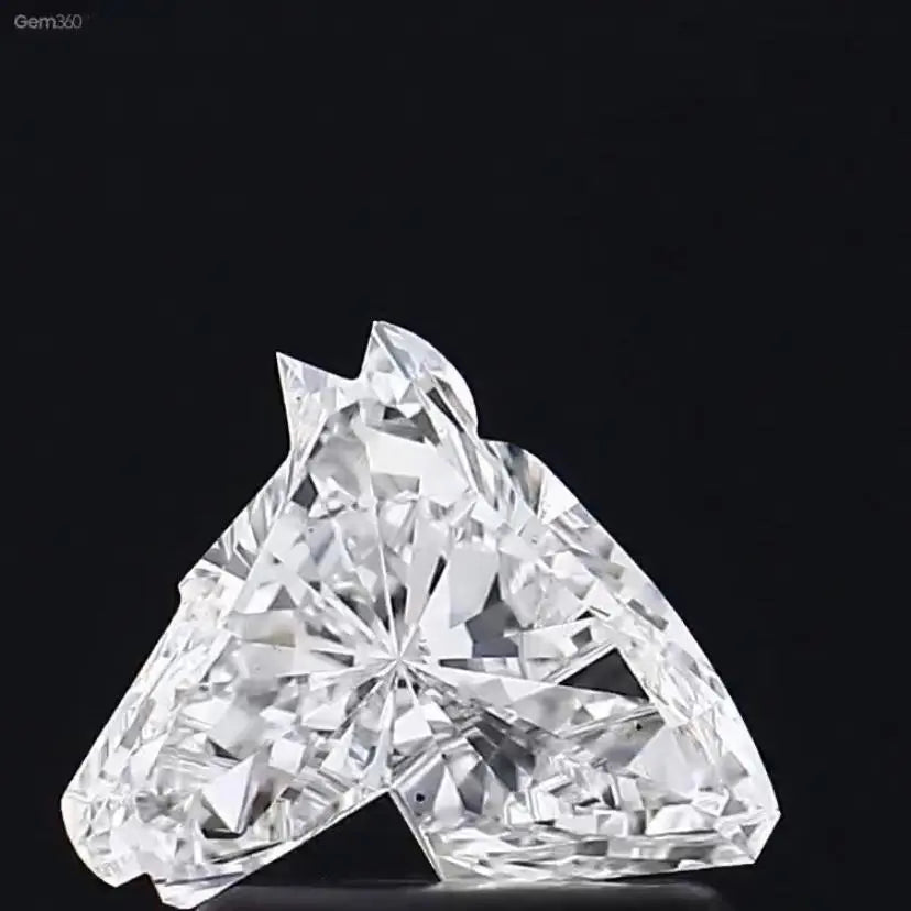Laser-Cut Custom Fancy Shape Lab Grown Diamond, close-up - Future Jewelry