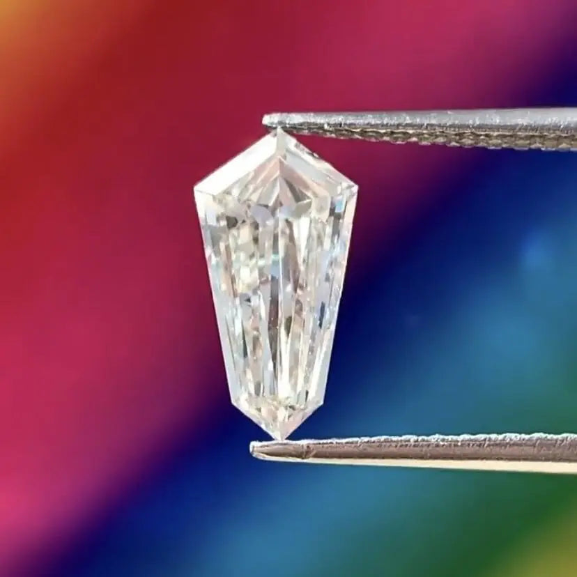Laser-Cut Custom Fancy Shape Lab Grown Diamond, side view - Future Jewelry
