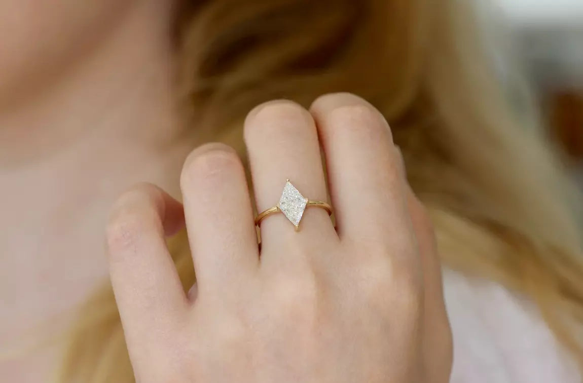 1.00 carat triangle cut IGI Certified Lab Grown Diamond Women Ring Engagement Ring